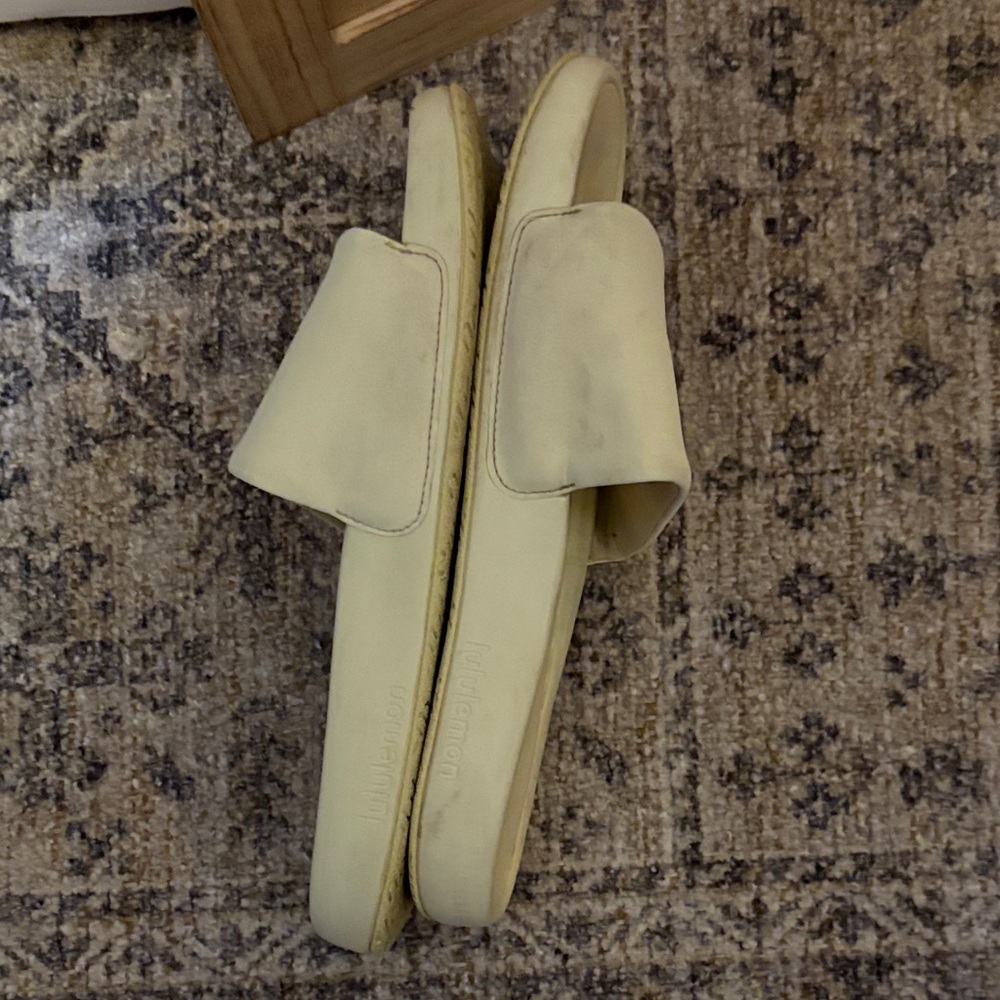 lululemon athletica Slide Sandals - Picture 3 of 5